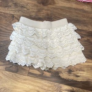 Lapis Girl lace shorts